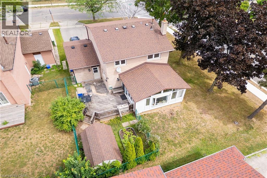 35 Macintosh Drive, Stoney Creek, Ontario  L8E 4E4 - Photo 39 - 40762081