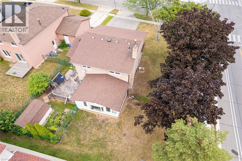 35 Macintosh Drive, Stoney Creek, Ontario  L8E 4E4 - Photo 42 - 40762081
