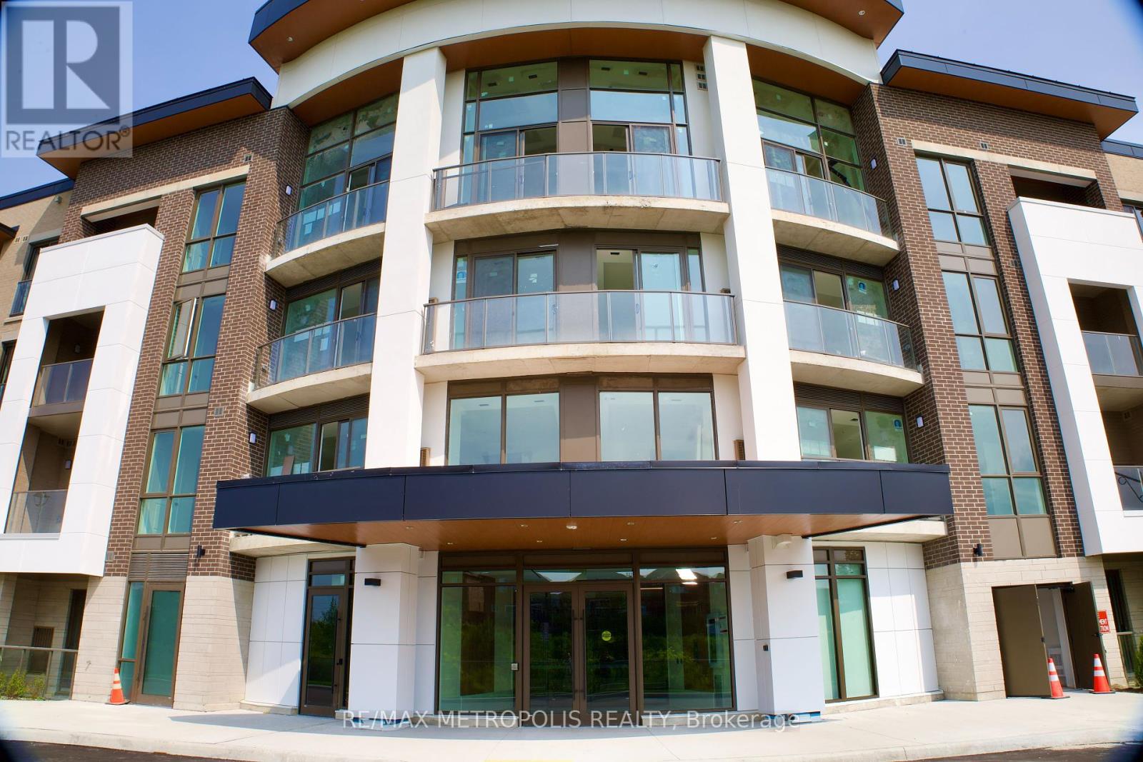 309 - 385 ARCTIC RED DRIVE, Oshawa, Ontario