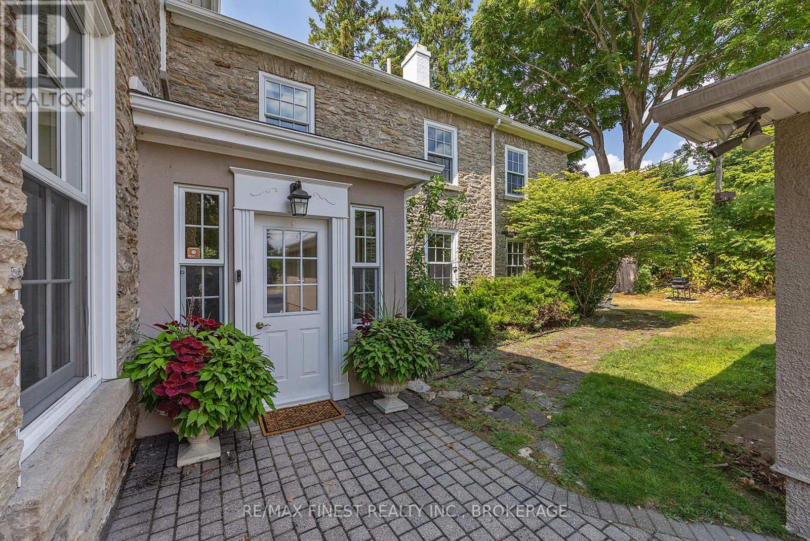 55 Cochrane Drive, Brockville, Ontario  K6V 2Y9 - Photo 42 - X12357070