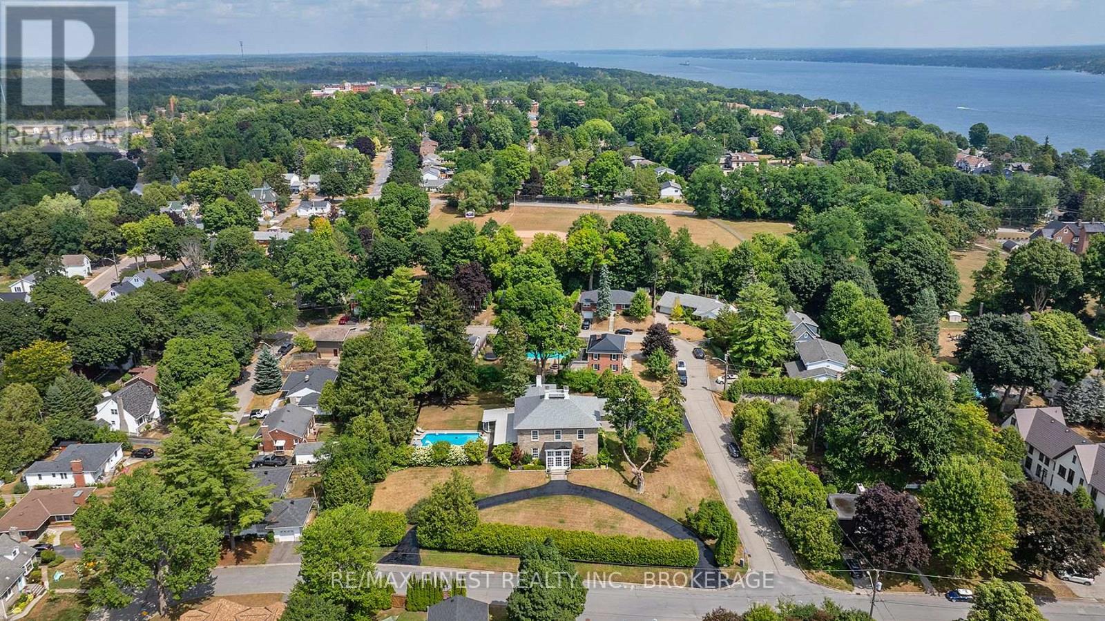 55 Cochrane Drive, Brockville, Ontario  K6V 2Y9 - Photo 50 - X12357070