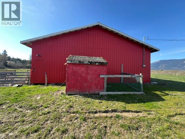 2802 LOWER WYNNDEL Road, Wynndel, British Columbia