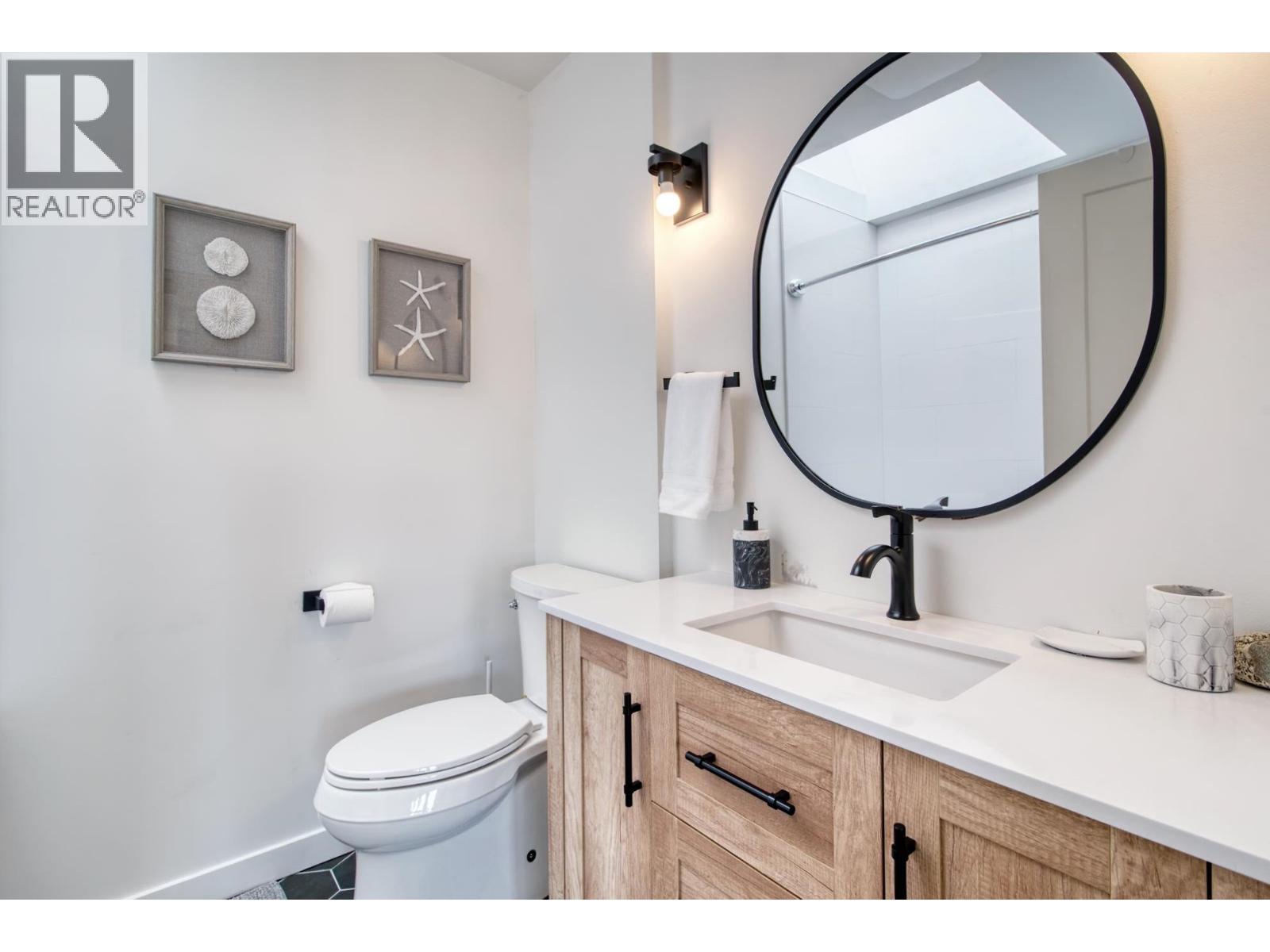 5639 O'brian Road, Halfmoon Bay, British Columbia  V7Z 1E9 - Photo 27 - R3039193