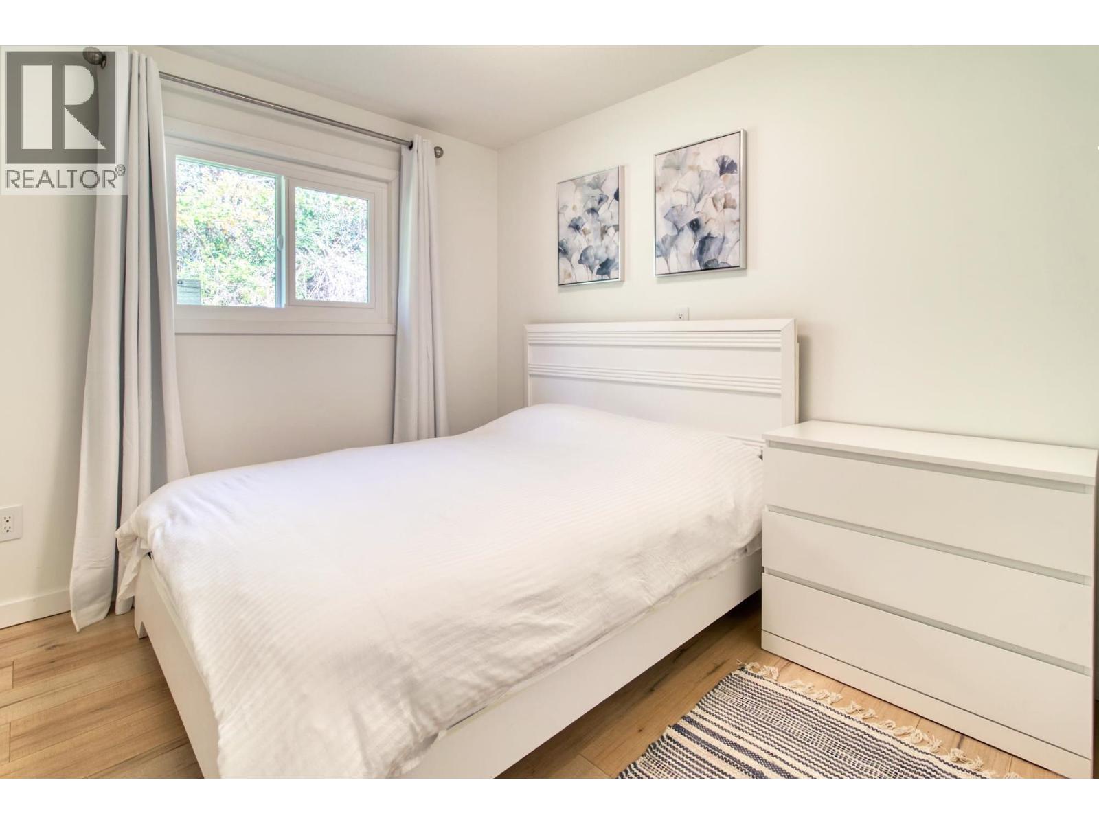 5639 O'brian Road, Halfmoon Bay, British Columbia  V7Z 1E9 - Photo 26 - R3039193