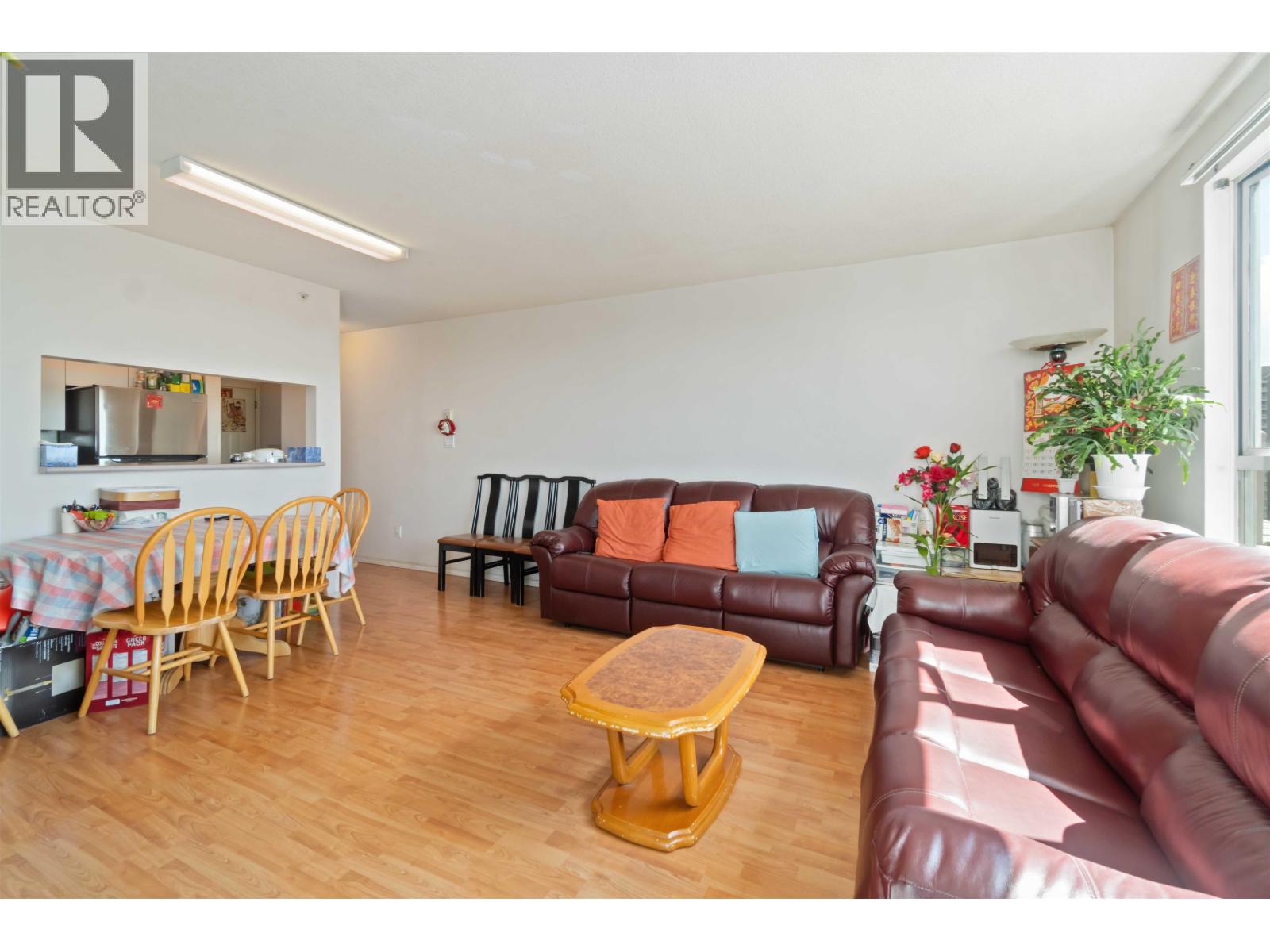 1204 3455 Ascot Place, Vancouver, British Columbia  V5R 6B7 - Photo 3 - R3039088