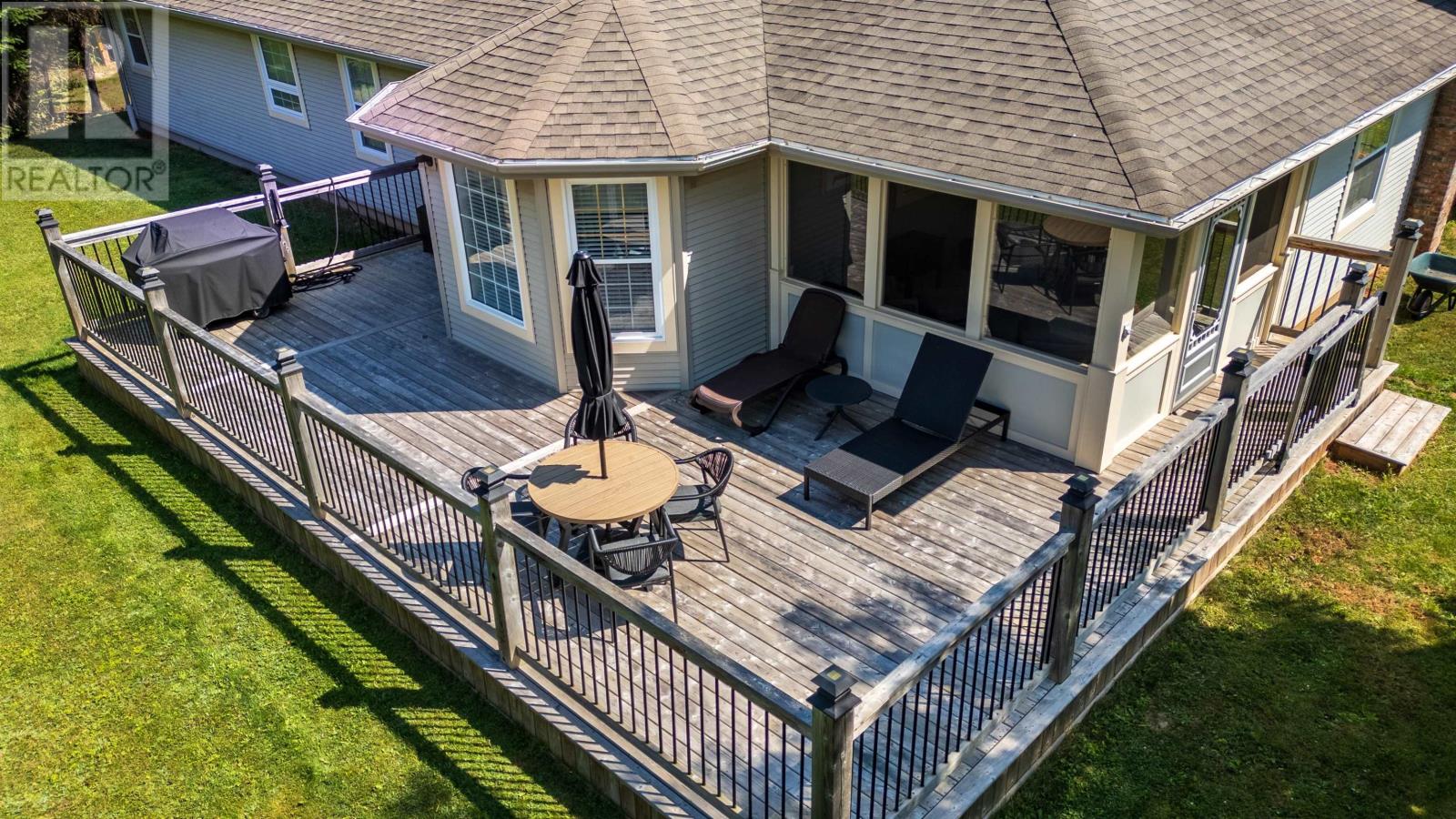 77 Parkside Drive, Charlottetown, Prince Edward Island  C1E 1M8 - Photo 41 - 202520275