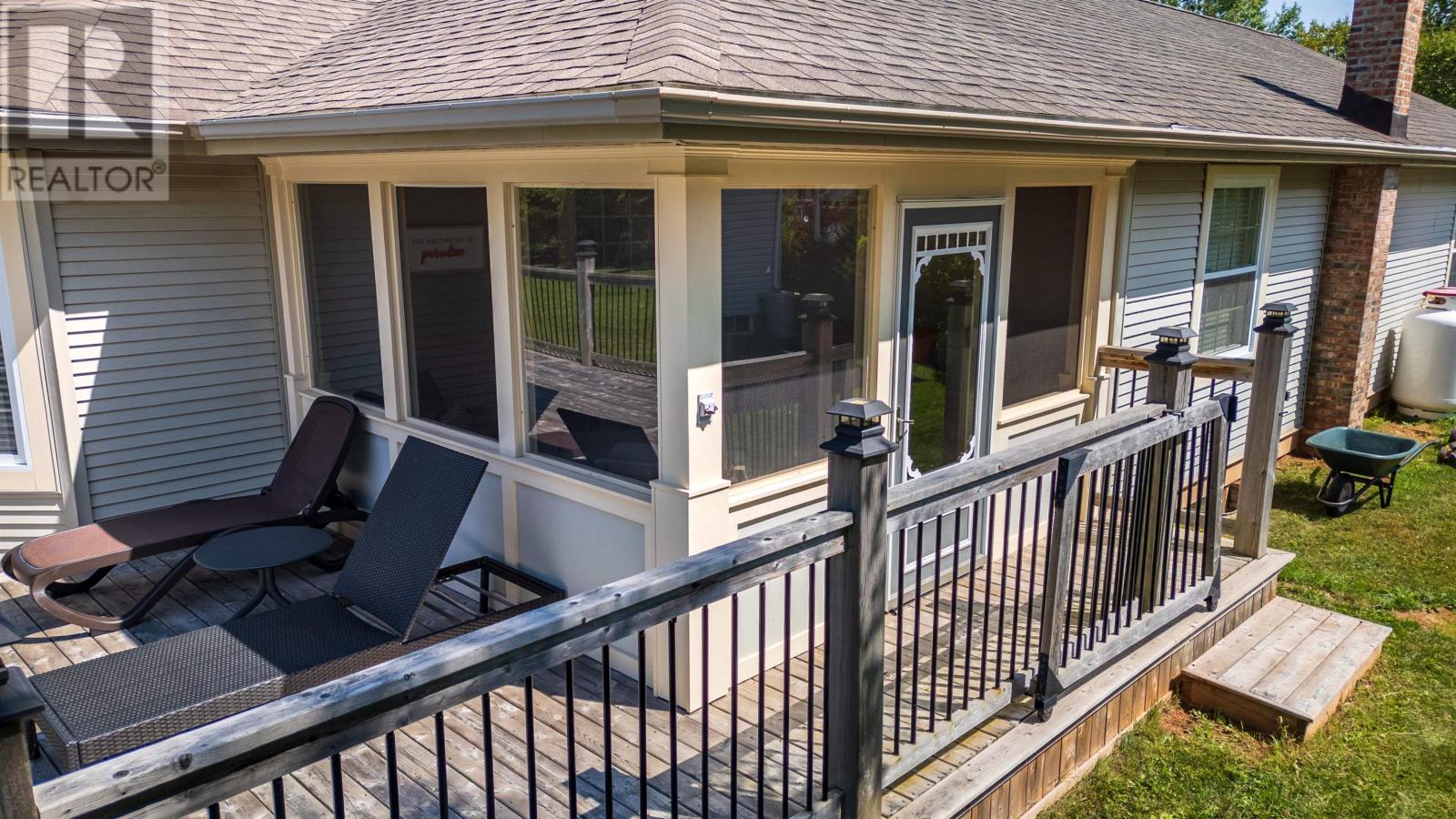 77 Parkside Drive, Charlottetown, Prince Edward Island  C1E 1M8 - Photo 42 - 202520275