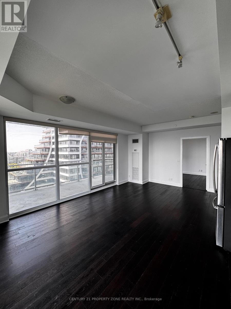 1310 - 33 Shore Breeze Drive, Toronto, Ontario  M8V 0G1 - Photo 4 - W12328943