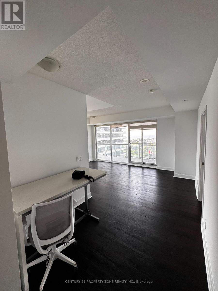 1310 - 33 Shore Breeze Drive, Toronto, Ontario  M8V 0G1 - Photo 5 - W12328943