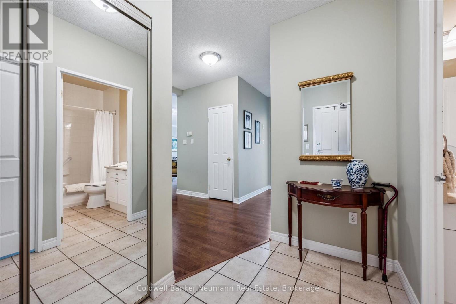 206 - 60 Wyndham Street S, Guelph, Ontario  N1E 7H7 - Photo 12 - X12310344