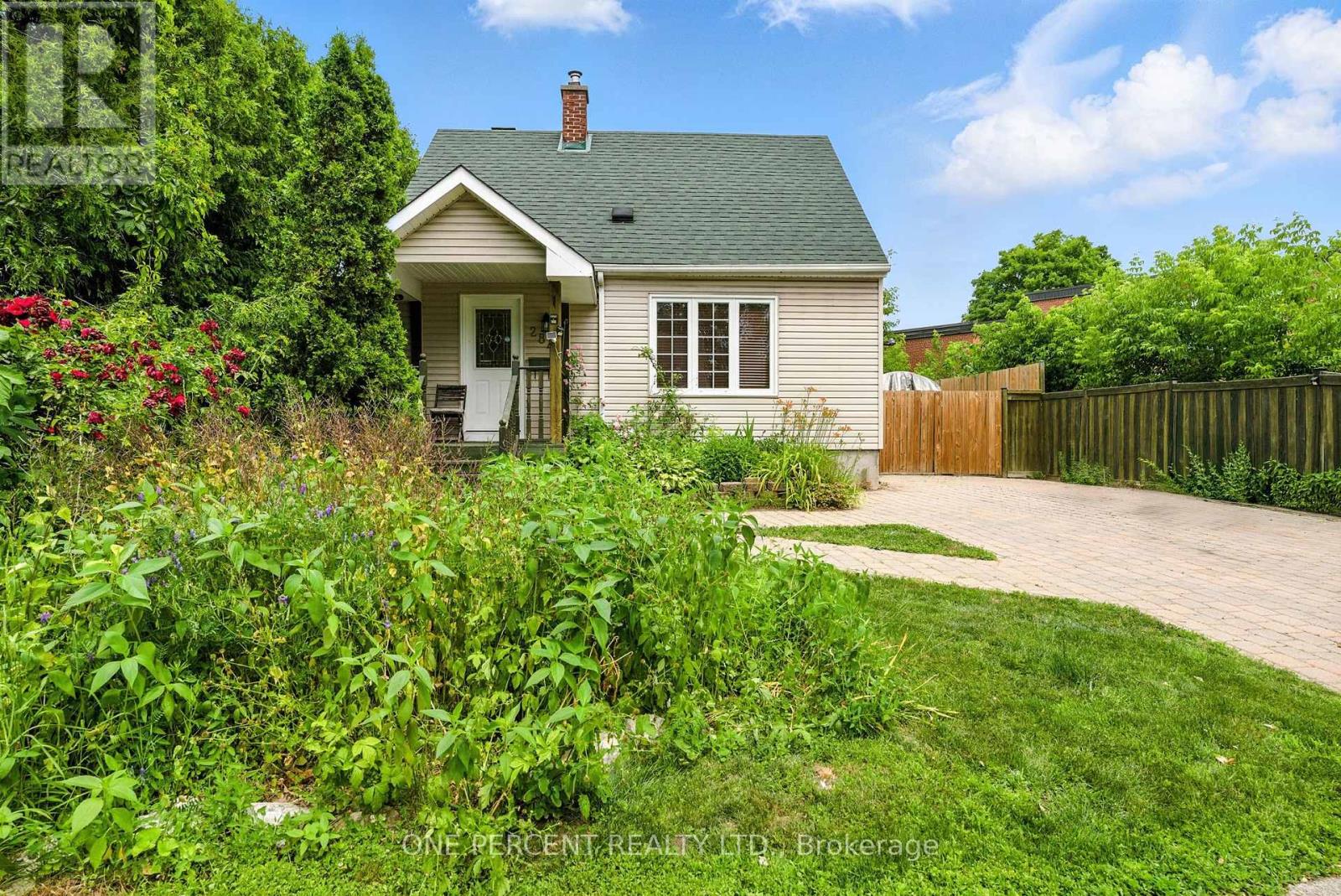 Property at 284 ANNA AVENUE image 1