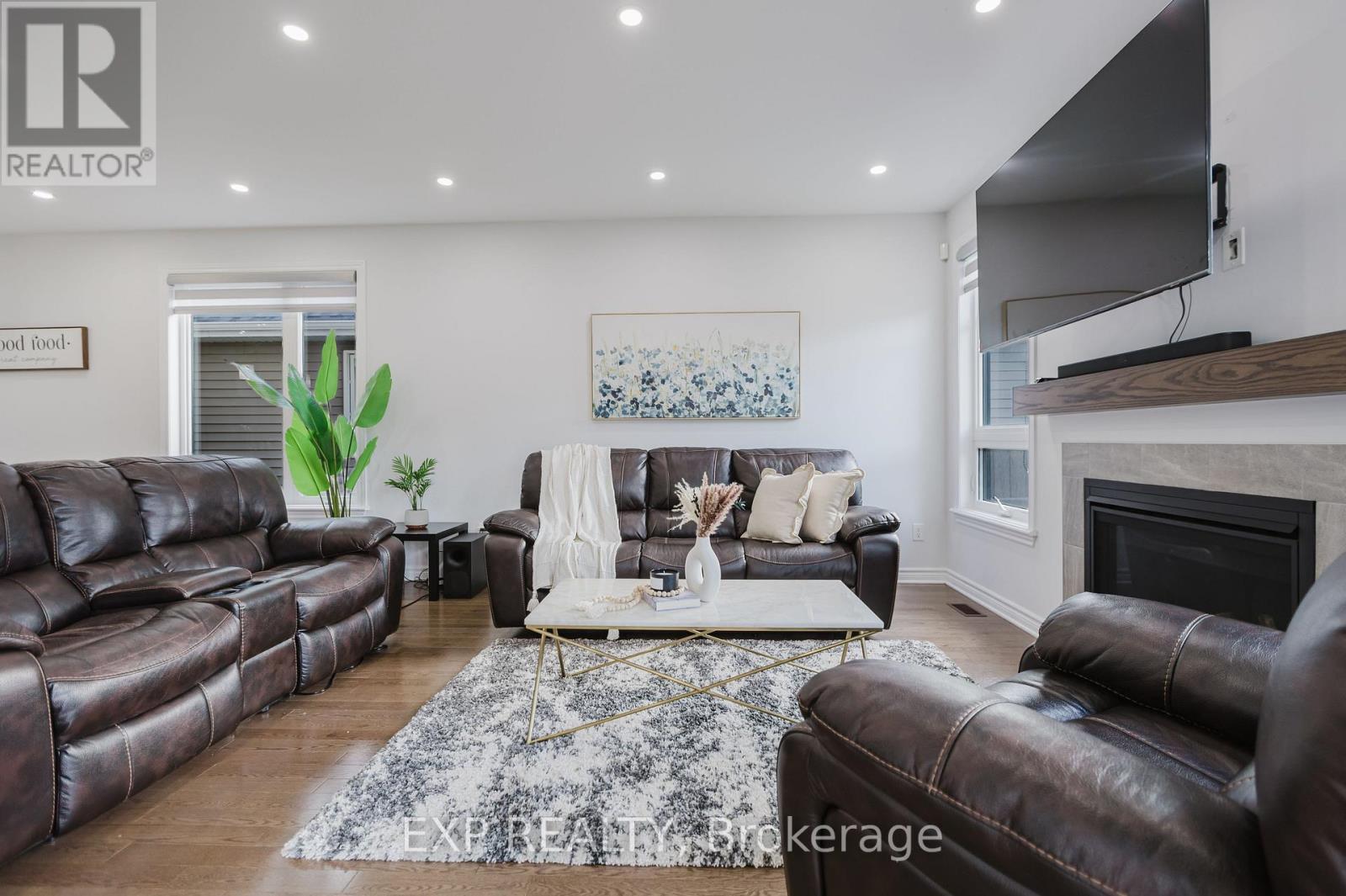80 Palfrey Way, Ottawa, Ontario  K2V 0B3 - Photo 13 - X12356998