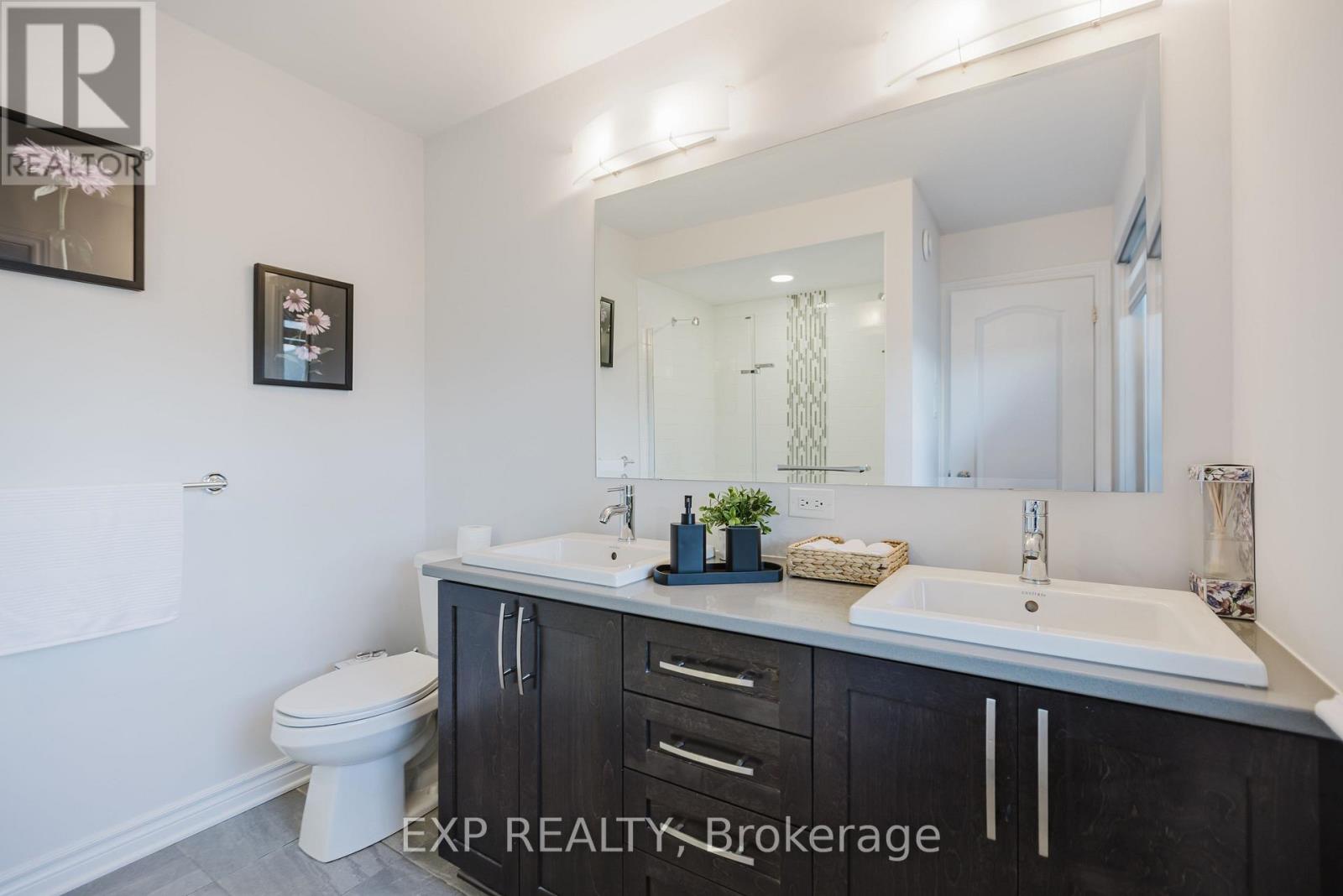 80 Palfrey Way, Ottawa, Ontario  K2V 0B3 - Photo 18 - X12356998