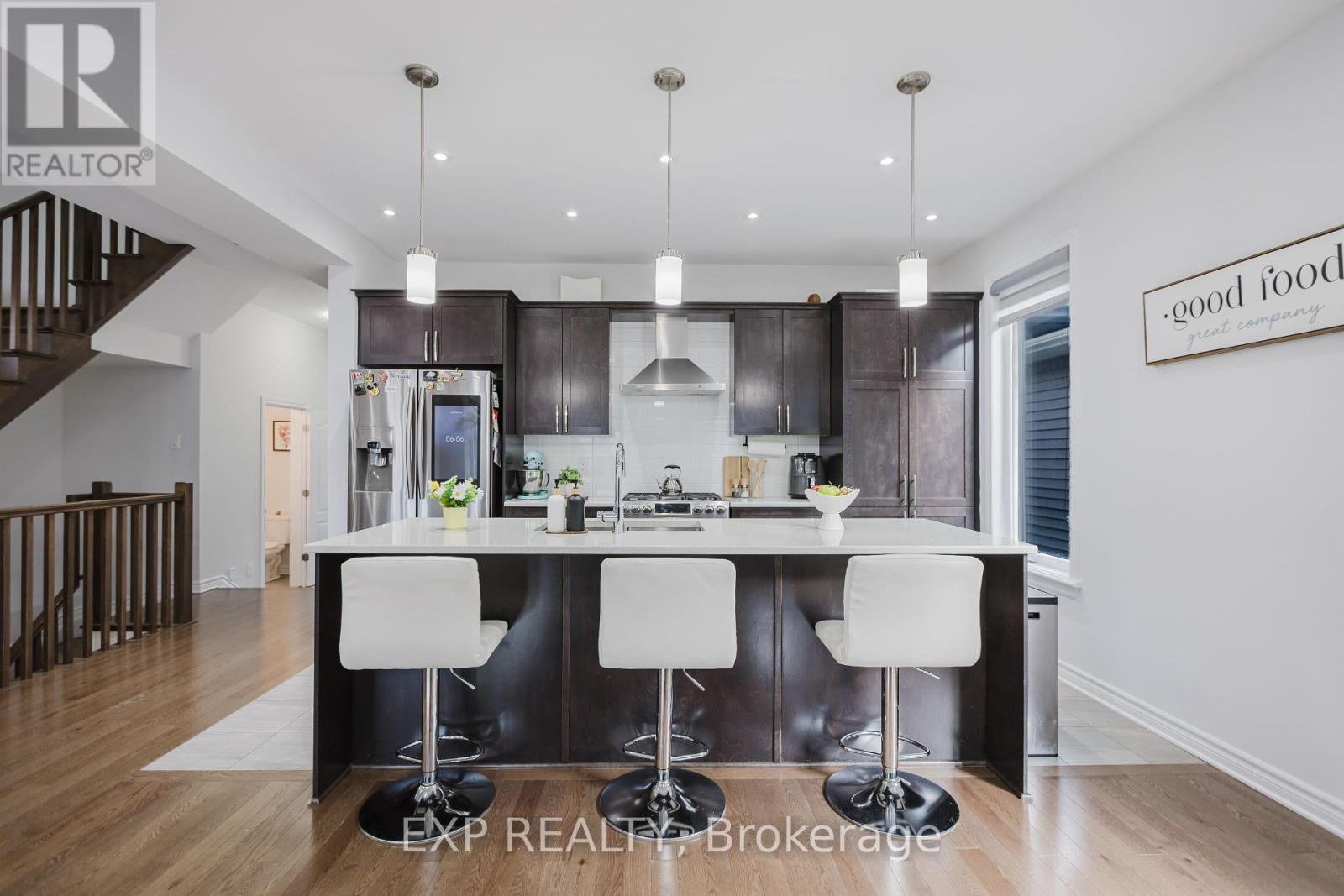 80 Palfrey Way, Ottawa, Ontario  K2V 0B3 - Photo 7 - X12356998