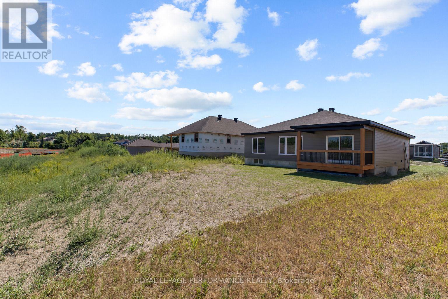 41 Forrester Way, South Stormont, Ontario  K0C 1P0 - Photo 4 - X12357009