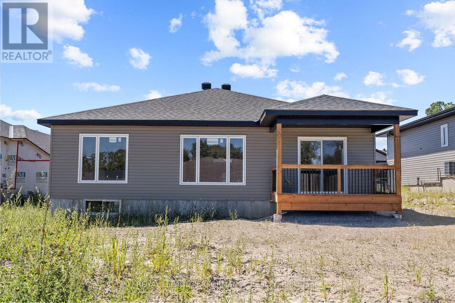 41 Forrester Way, South Stormont, Ontario  K0C 1P0 - Photo 7 - X12357009