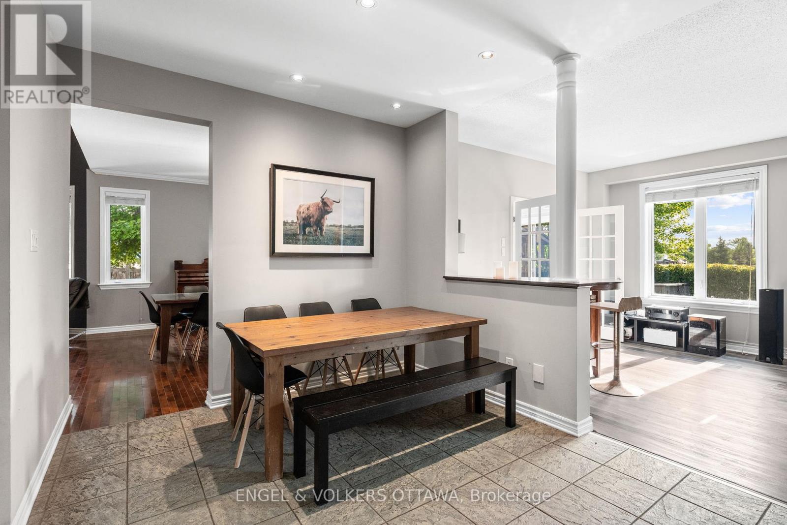 98 Anfield Crescent E, Ottawa, Ontario  K2G 7B7 - Photo 14 - X12357033