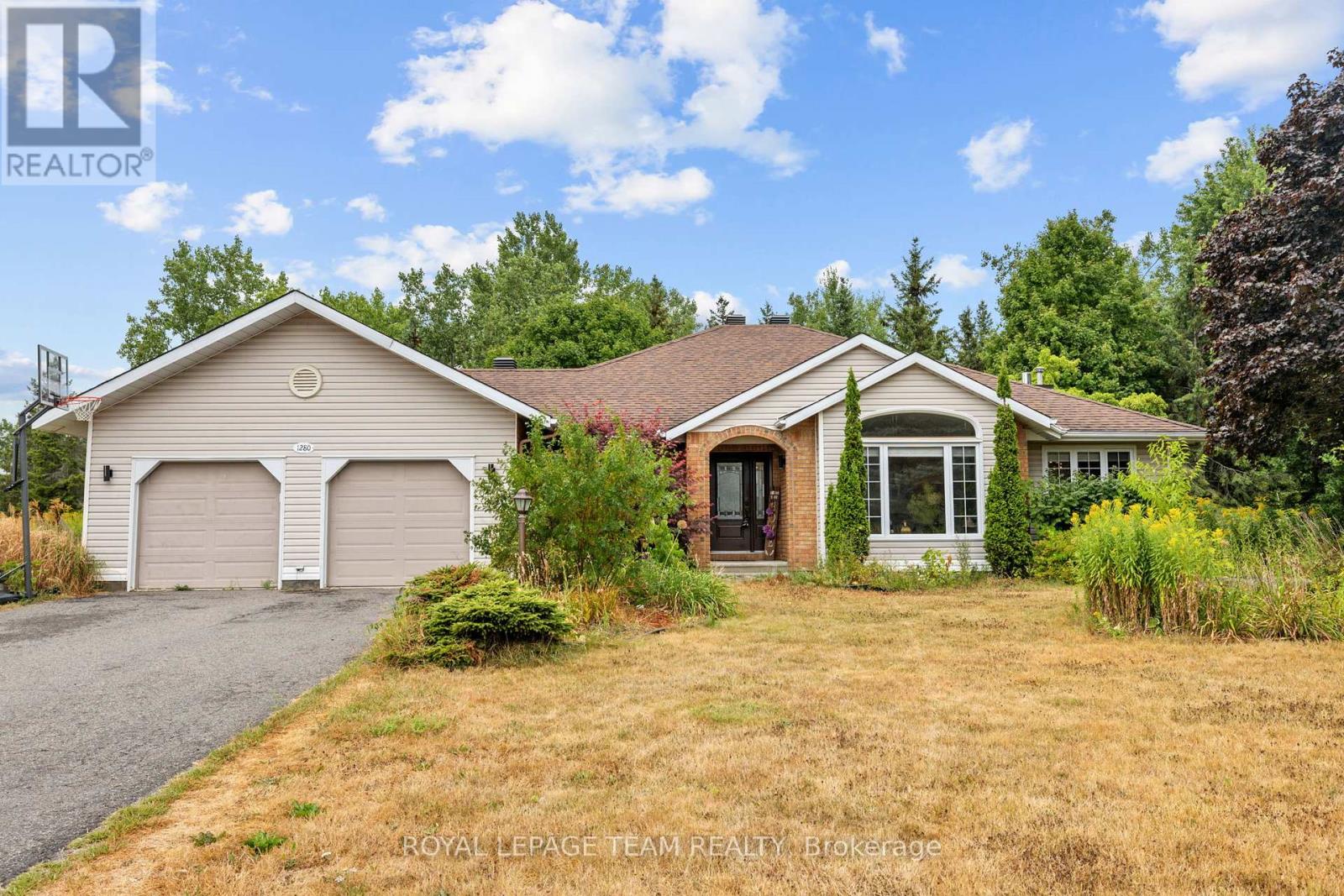 Property at 1280 BEN ROYAL AVENUE image 1
