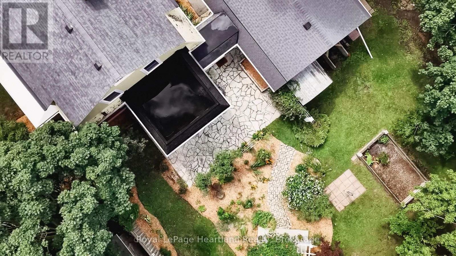183 East Street, Goderich, Ontario  N7A 1N6 - Photo 43 - X12356520