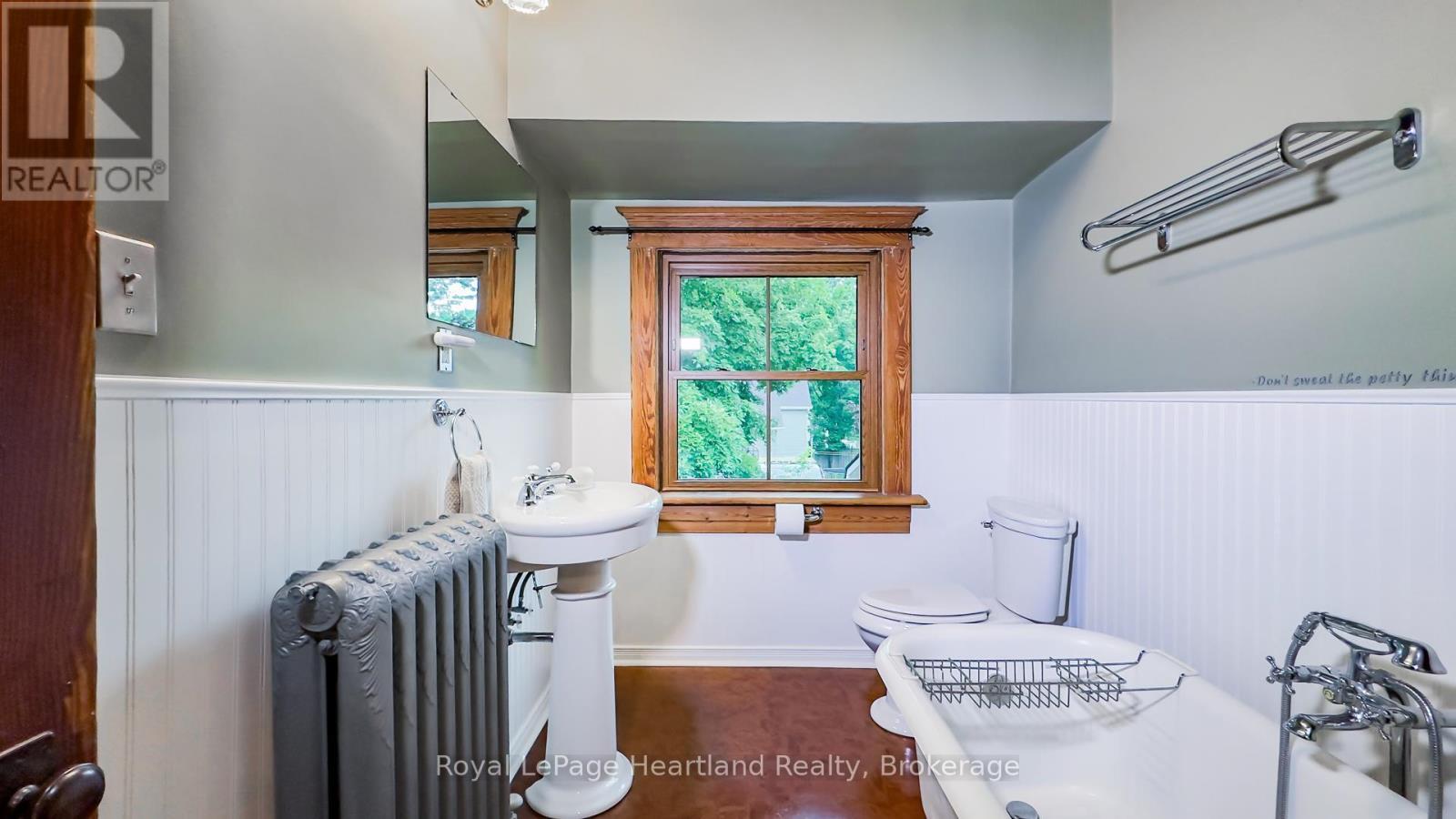 183 East Street, Goderich, Ontario  N7A 1N6 - Photo 34 - X12356520