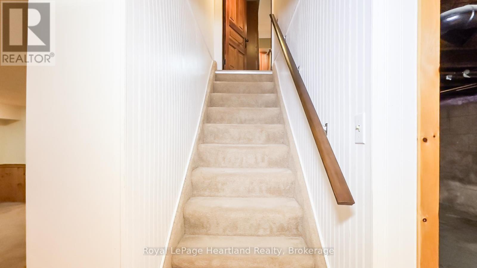 183 East Street, Goderich, Ontario  N7A 1N6 - Photo 36 - X12356520