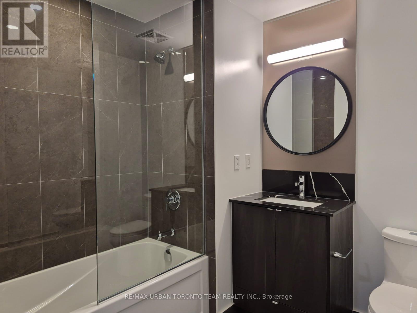 2802 - 771 Yonge Street, Toronto, Ontario  M4W 0B8 - Photo 17 - C12346369