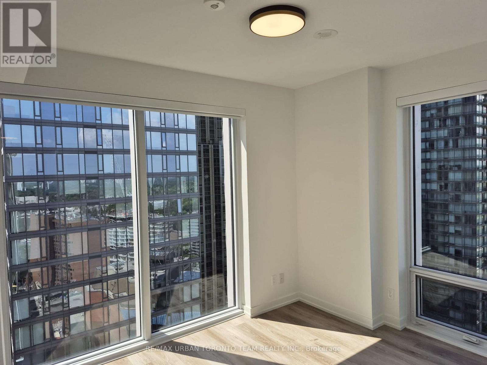 2802 - 771 Yonge Street, Toronto, Ontario  M4W 0B8 - Photo 8 - C12346369