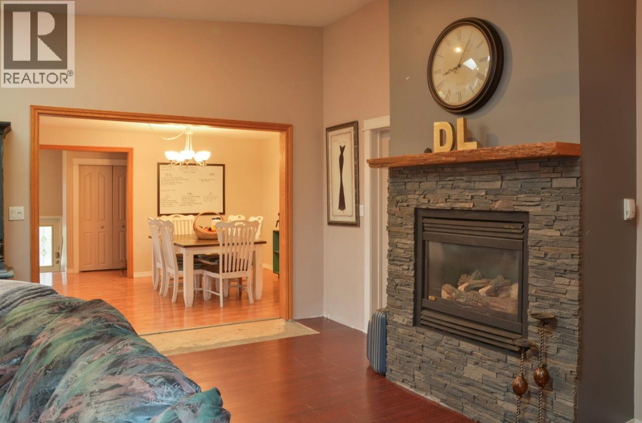 6800 Learmouth Road, Coldstream, British Columbia  V1B 3G9 - Photo 17 - 10360194