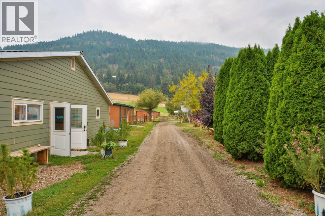 6800 Learmouth Road, Coldstream, British Columbia  V1B 3G9 - Photo 47 - 10360194