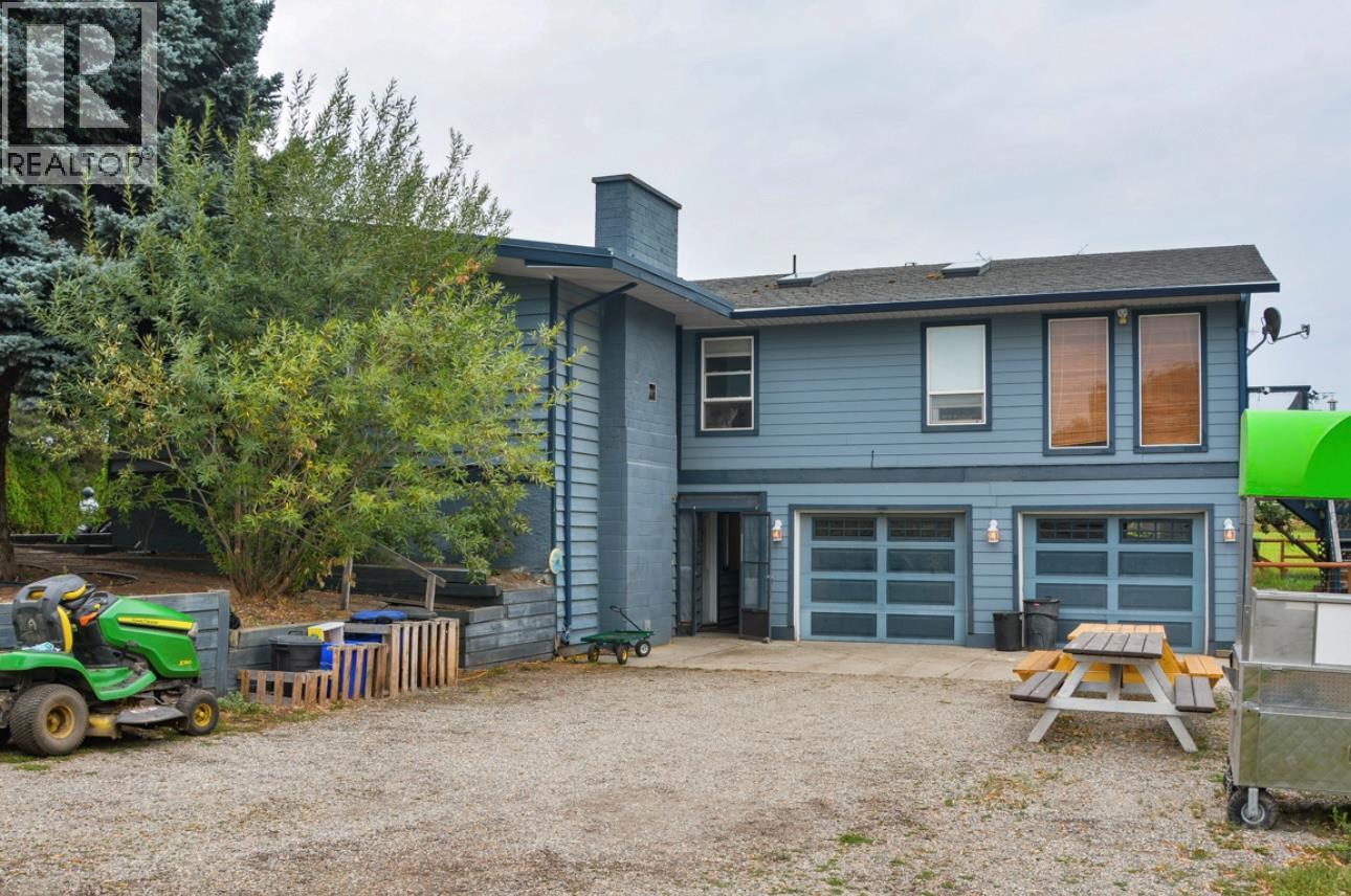 6800 Learmouth Road, Coldstream, British Columbia  V1B 3G9 - Photo 9 - 10360194