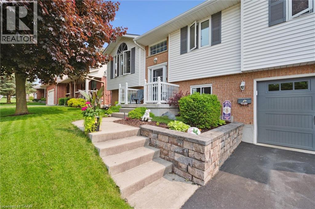 17 Keating Dr, Elora, Ontario  N0B 1S0 - Photo 4 - 40739125