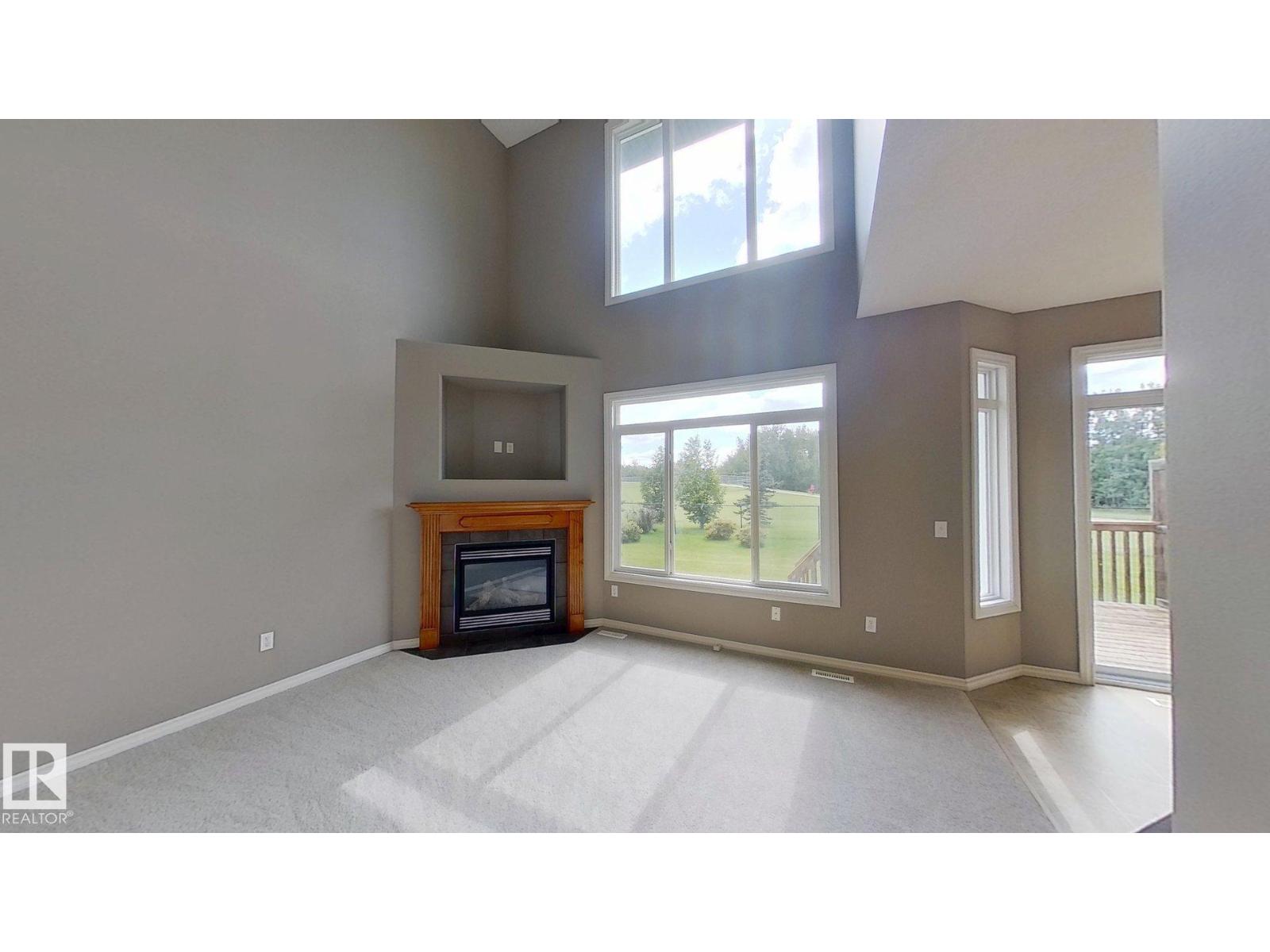 Property at 116 WESTERRA BV image 5
