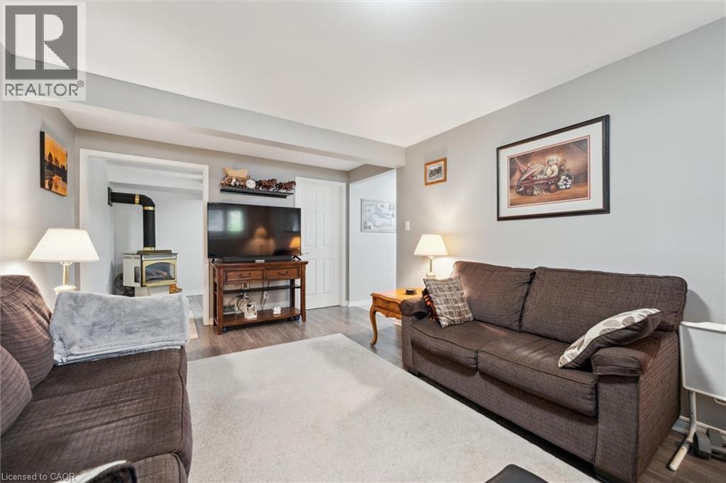 17 Keating Dr, Elora, Ontario  N0B 1S0 - Photo 27 - 40739125