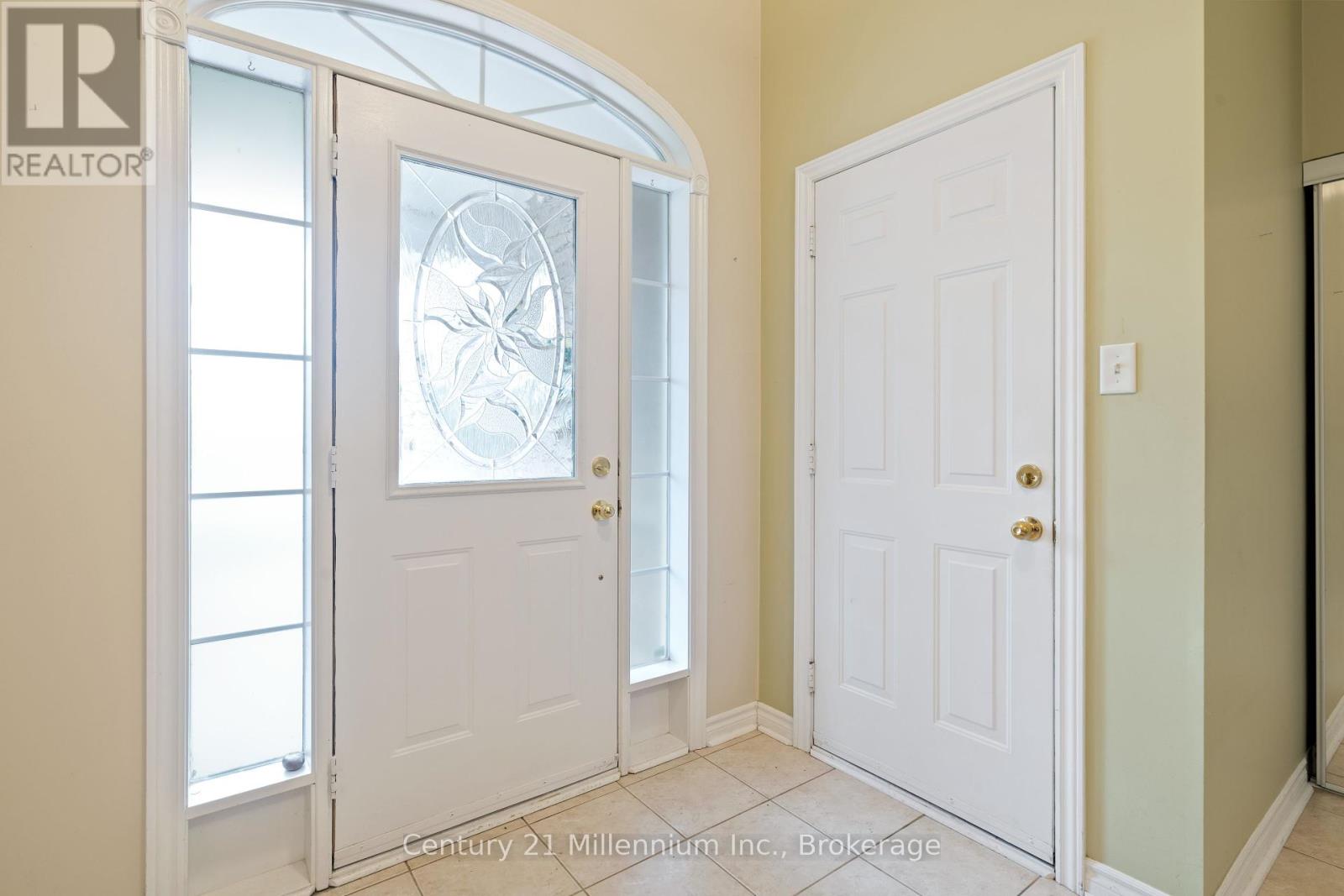 13 Marlwood Avenue, Wasaga Beach, Ontario L9Z 1S9 - Photo 12 - S12357004