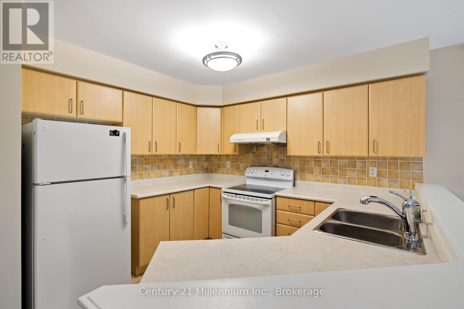 13 Marlwood Avenue, Wasaga Beach, Ontario L9Z 1S9 - Photo 14 - S12357004