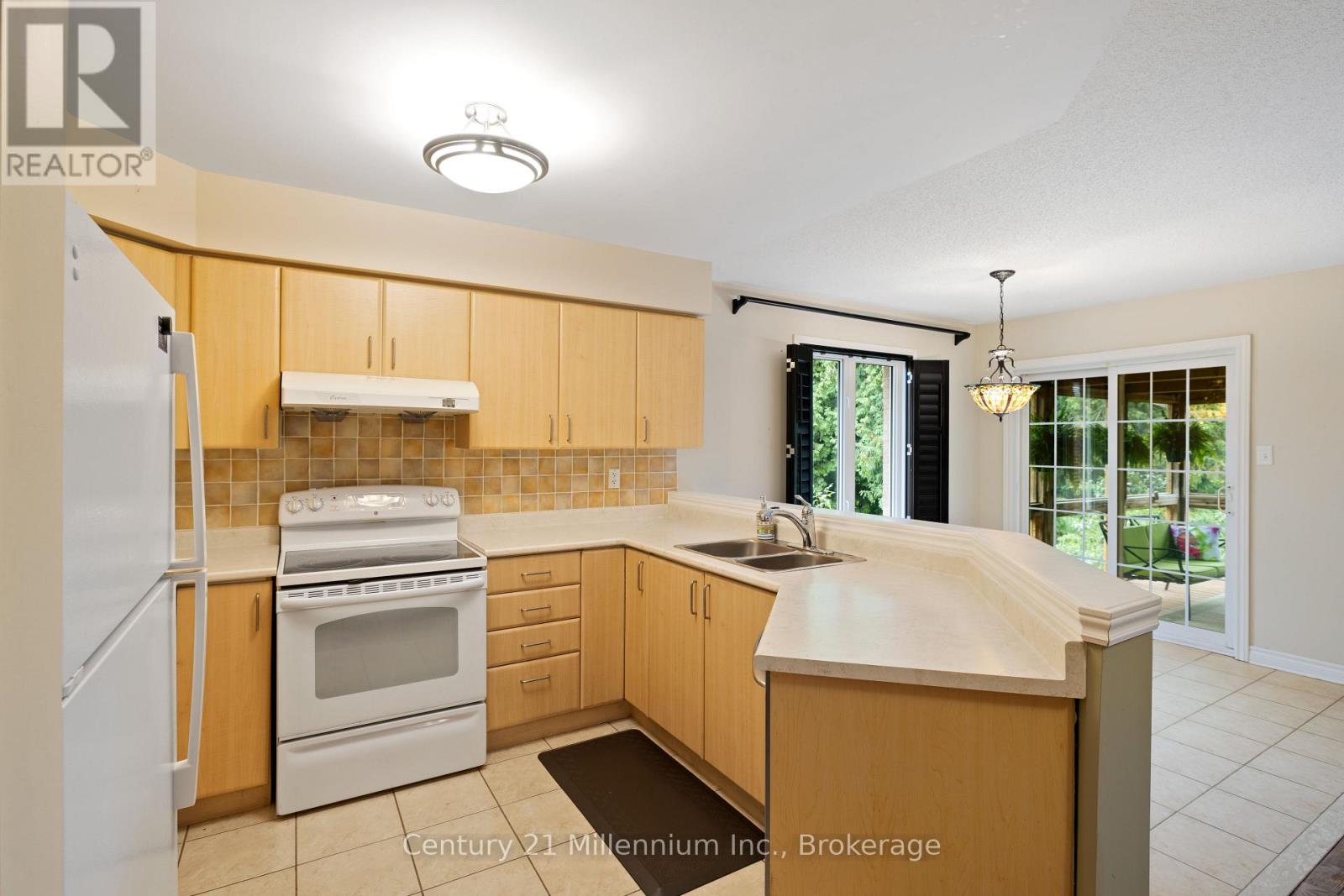 13 Marlwood Avenue, Wasaga Beach, Ontario L9Z 1S9 - Photo 16 - S12357004