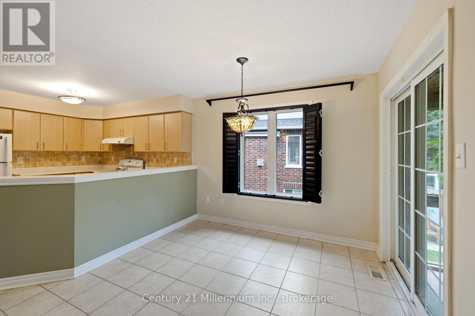 13 Marlwood Avenue, Wasaga Beach, Ontario L9Z 1S9 - Photo 18 - S12357004