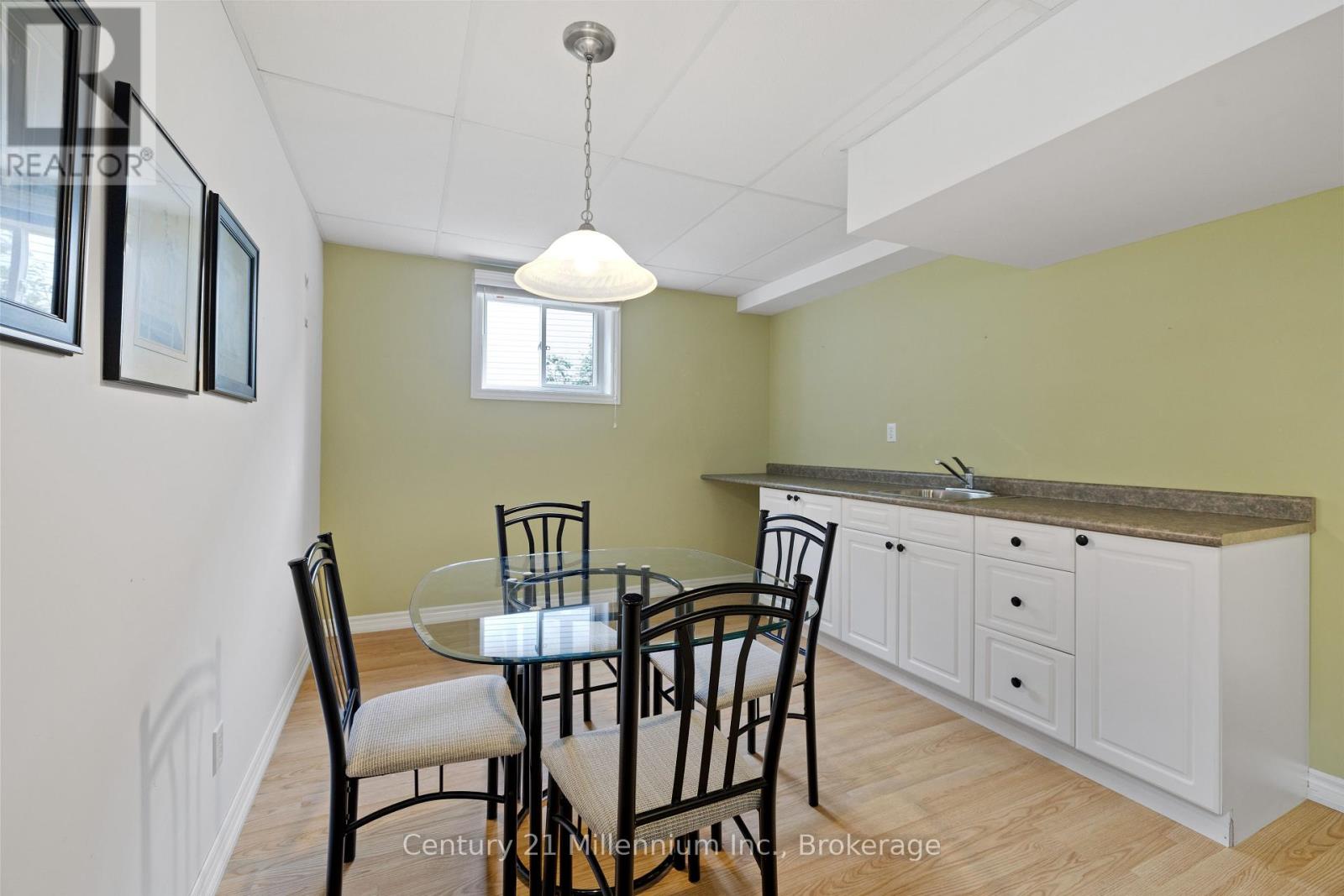 13 Marlwood Avenue, Wasaga Beach, Ontario L9Z 1S9 - Photo 34 - S12357004