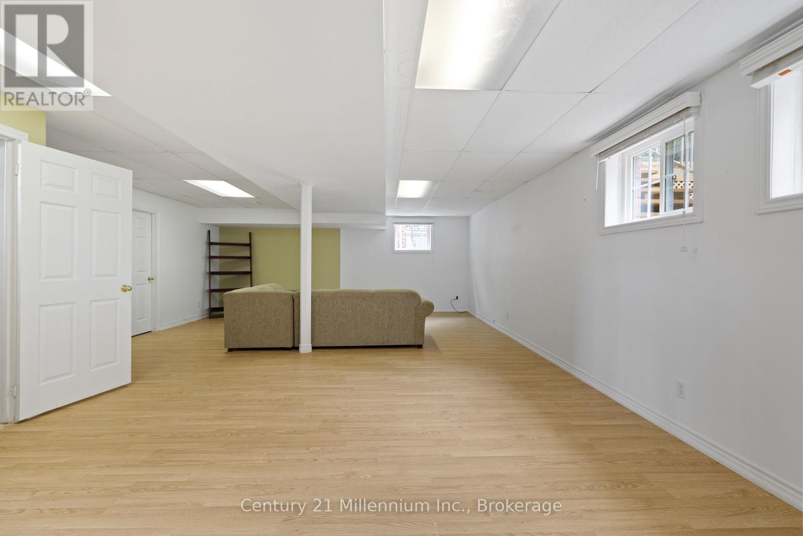 13 Marlwood Avenue, Wasaga Beach, Ontario L9Z 1S9 - Photo 36 - S12357004