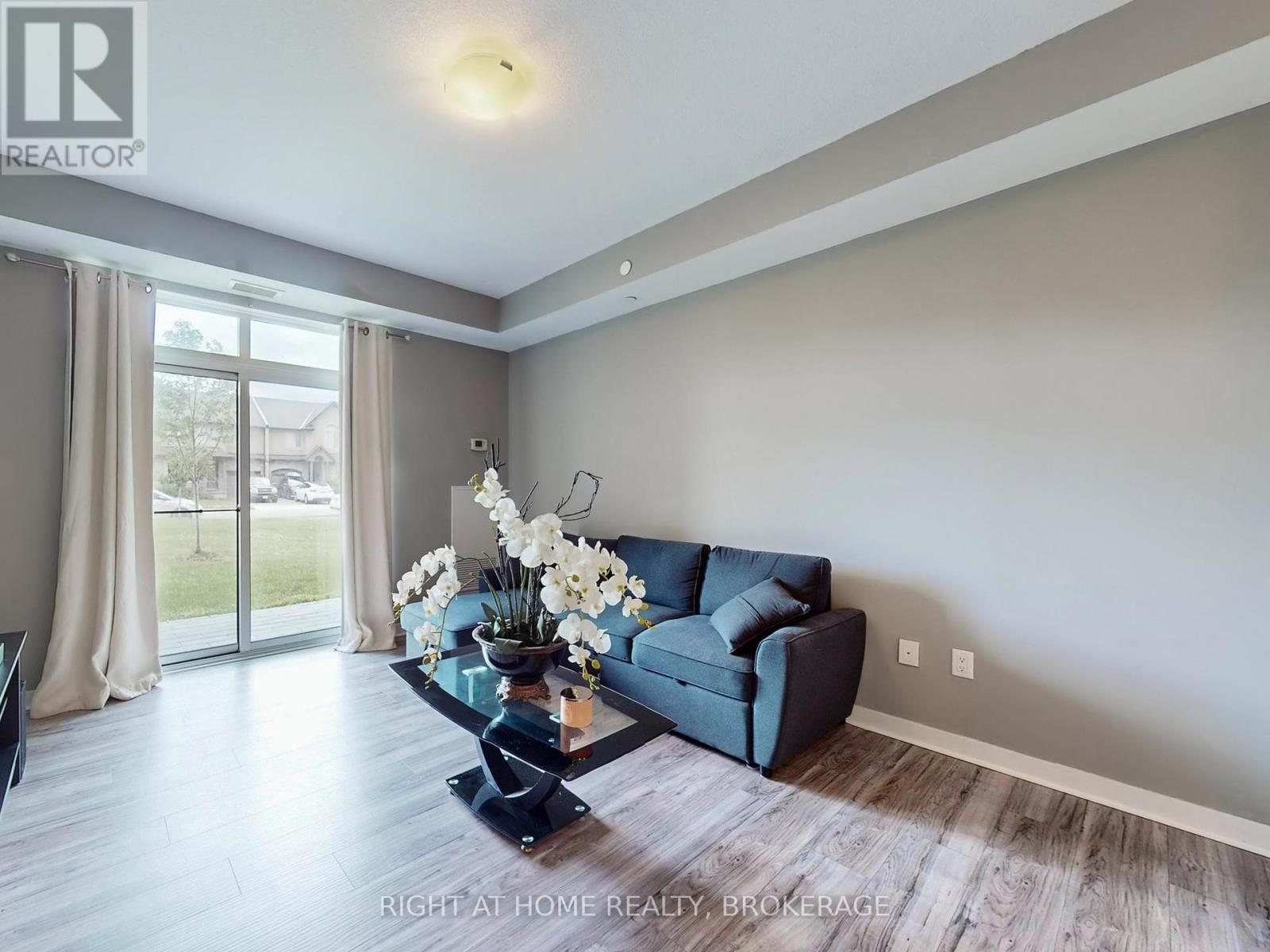 111 - 101 Shoreview Place, Hamilton (Lakeshore), Ontario  L8E 0K3 - Photo 12 - X11998517