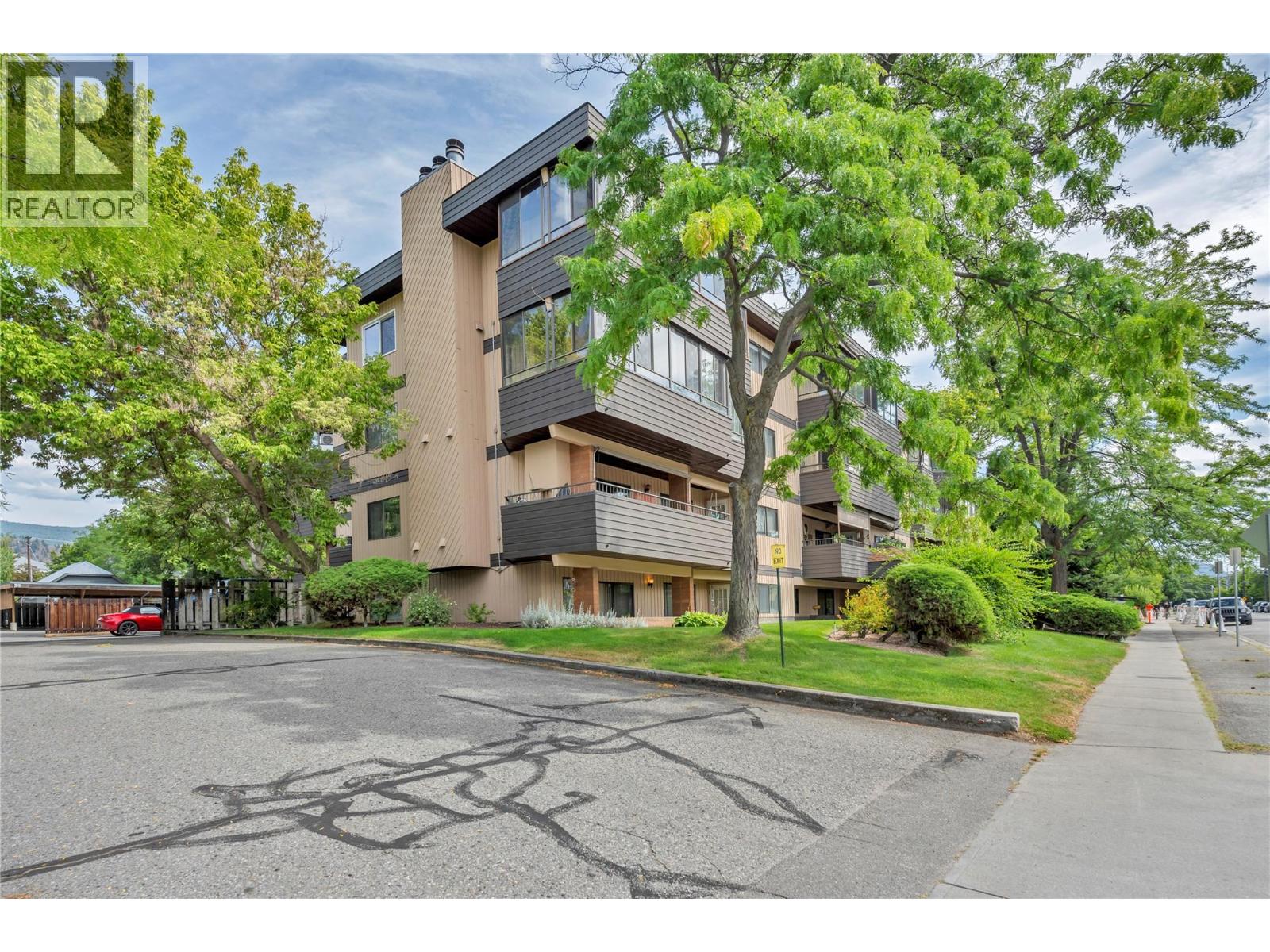 740 Winnipeg Street 401, Main North, Penticton  by Norm Davies Okanagan Real Estate 740 Winnipeg Street 401, Main North, Penticton