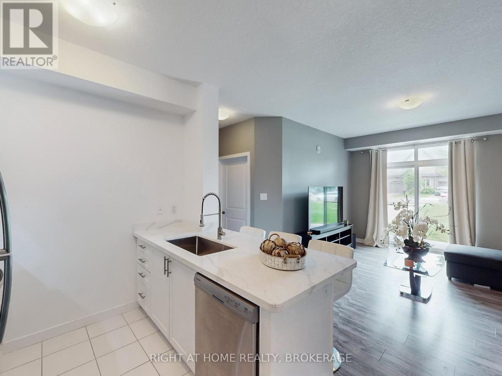 111 - 101 Shoreview Place, Hamilton (Lakeshore), Ontario  L8E 0K3 - Photo 19 - X11998517
