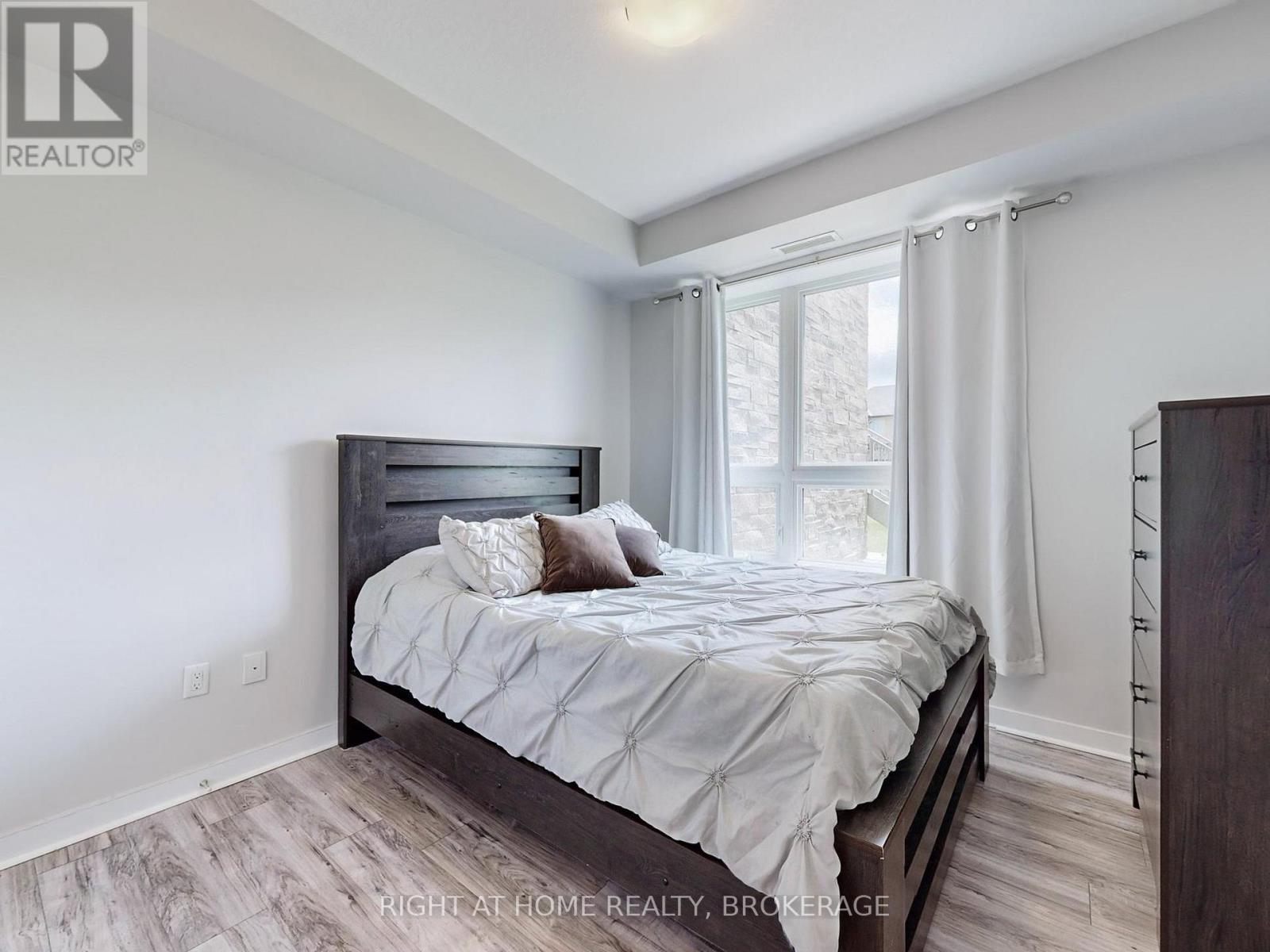 111 - 101 Shoreview Place, Hamilton (Lakeshore), Ontario  L8E 0K3 - Photo 21 - X11998517