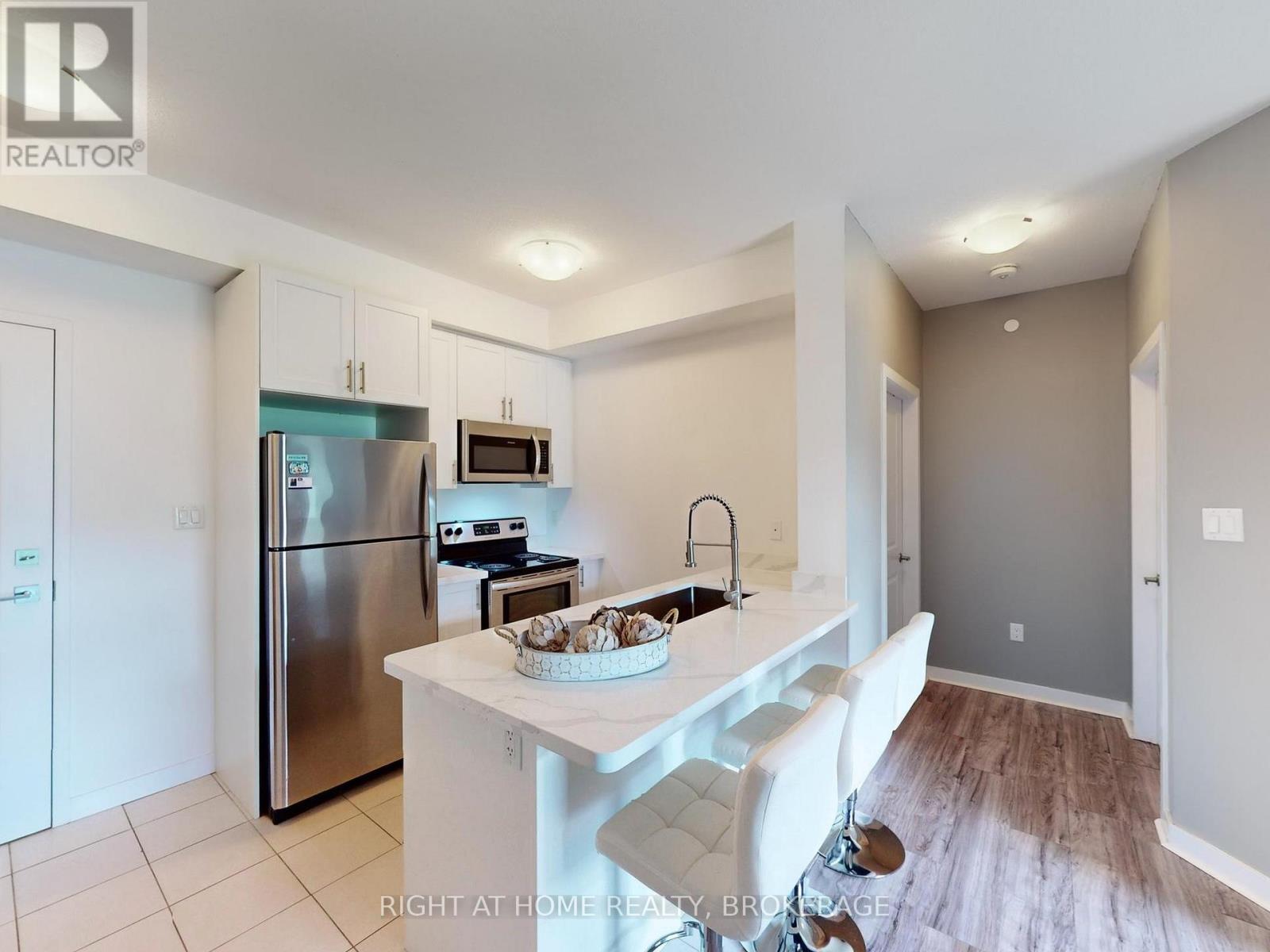 111 - 101 Shoreview Place, Hamilton (Lakeshore), Ontario  L8E 0K3 - Photo 16 - X11998517