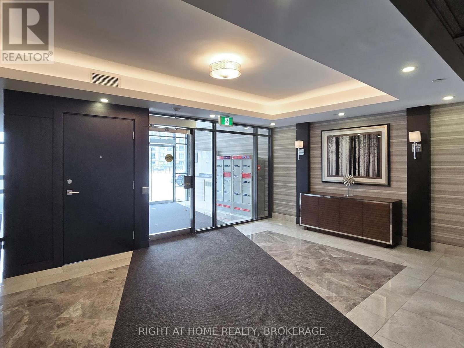 111 - 101 Shoreview Place, Hamilton (Lakeshore), Ontario  L8E 0K3 - Photo 8 - X11998517