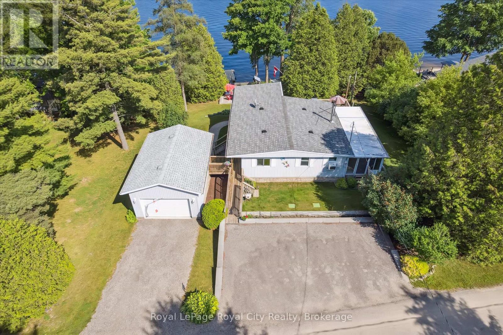 346 Third Street, Centre Wellington, Ontario  N0B 1J0 - Photo 4 - X12357018