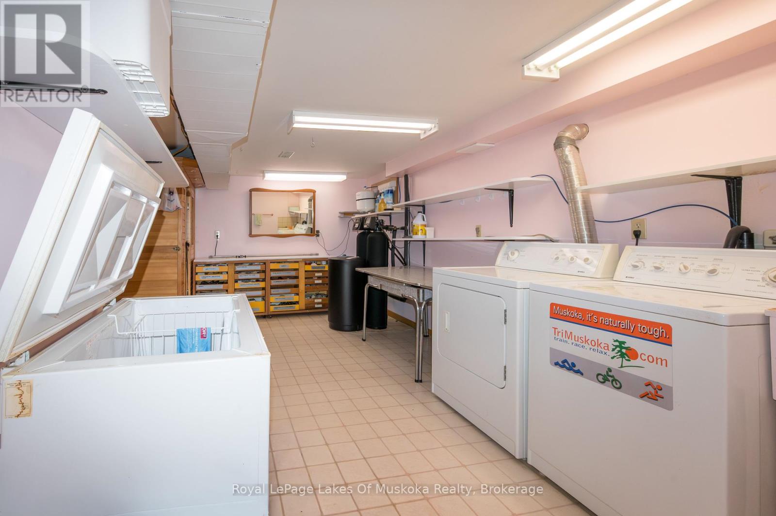 574 Ravenscliffe Road, Huntsville, Ontario  P1H 1N5 - Photo 24 - X12357028
