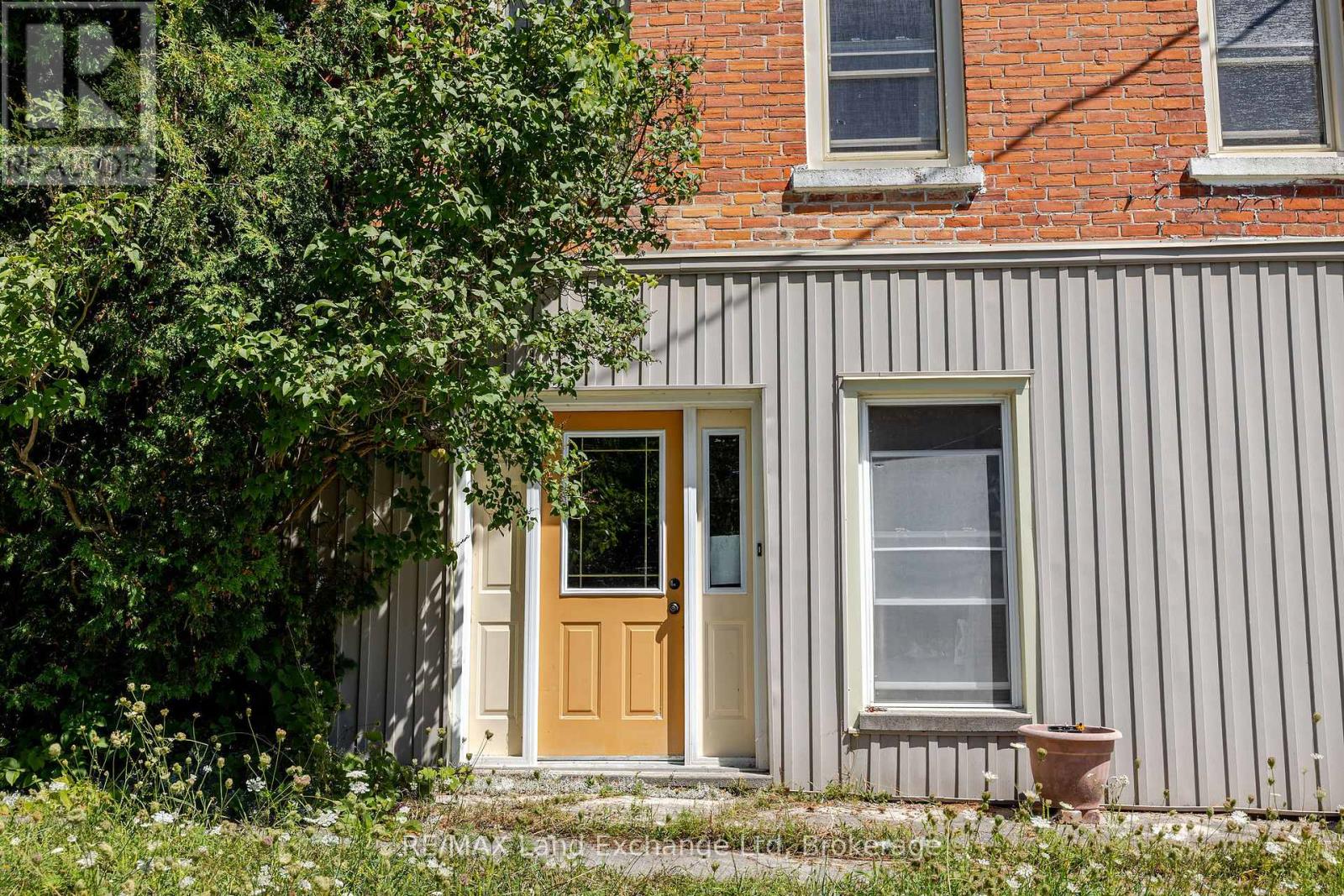 3095 Old Mill Street, Howick, Ontario  N0G 1V0 - Photo 3 - X12357072