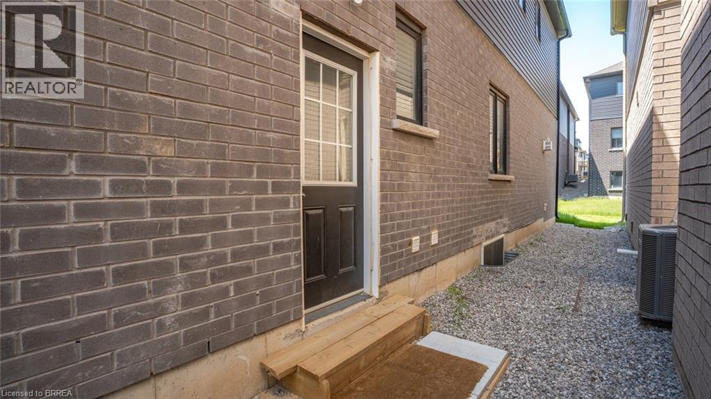 55 Hitchman Street Unit# Lower, Paris, Ontario  N3L 3E3 - Photo 3 - 40762407