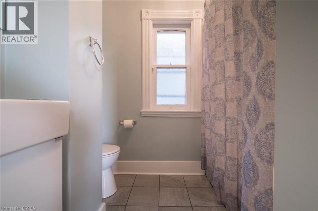 31 Palmerston Avenue Unit# Lower, Brantford, Ontario  N3T 4L1 - Photo 10 - 40761790